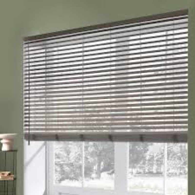 Assorted window blinds