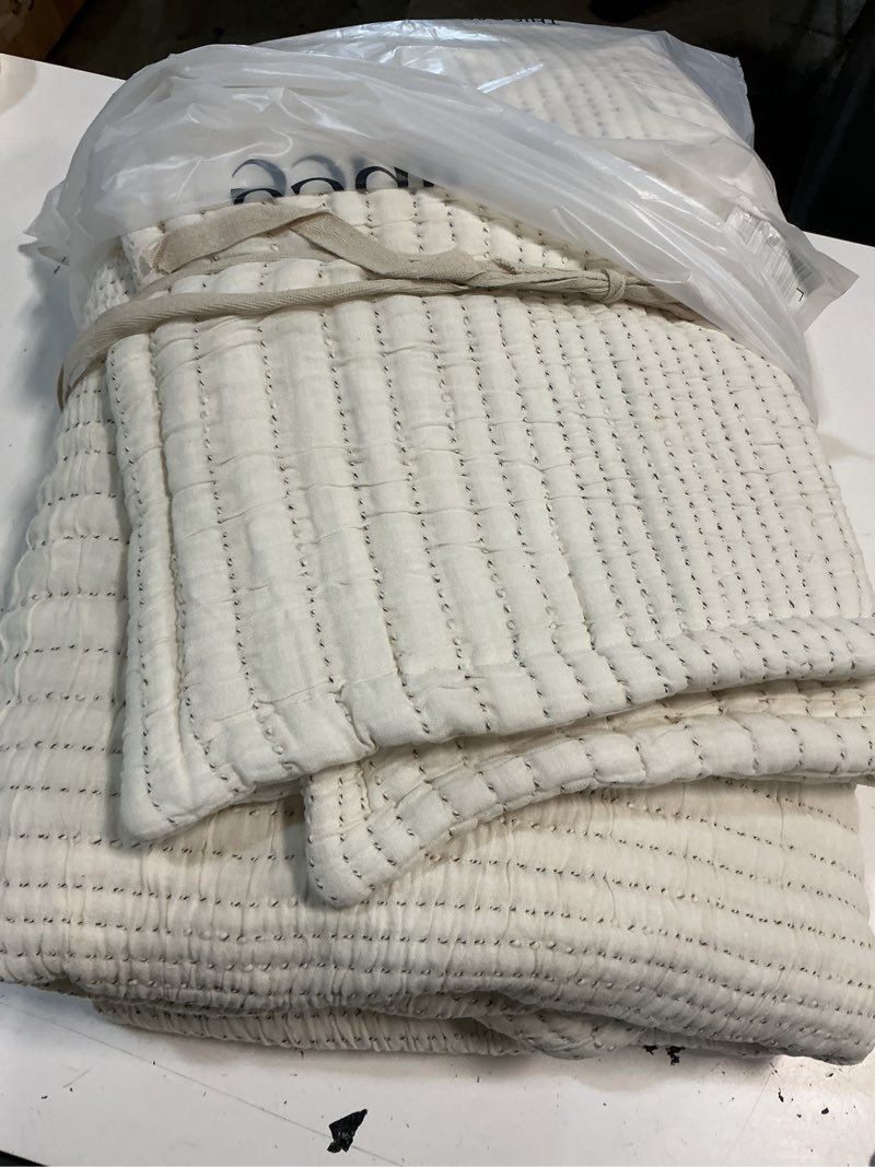Condition photo showing As Is for quince organic cotton channel stitch coverlet set, full/queen, undyed