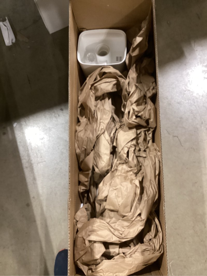 Condition photo showing Good Condition for Dreo HM735S 11L Smart Humidifier Large Room 700 ft², 100H Cool Mist Air Humidifiers for Bedroom, Top-Fill Self-Cleaning Tank, 26dB, Auto Mode, Aroma Box, RGB Light, Remote & APP Control, Baby, White