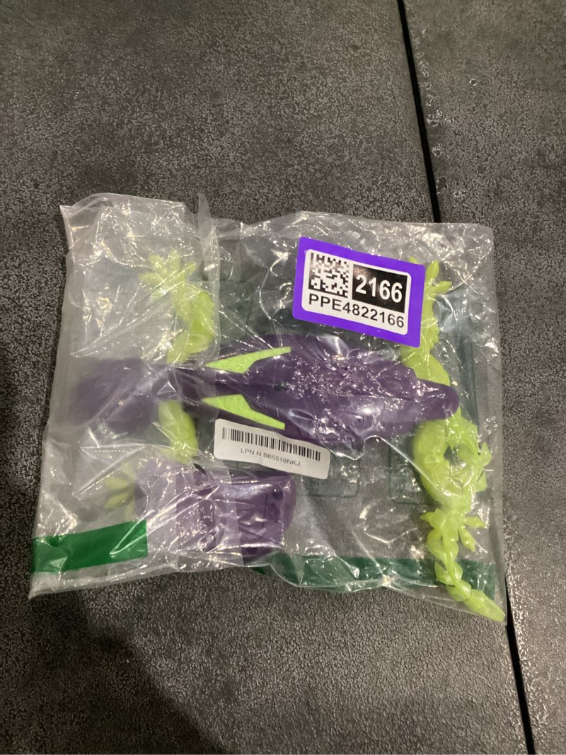 Condition photo showing As Is for HEX Bots Glow-in-The-Dark Gecko with Official Wall Climber Technology, Rechargeable Remote Control Robot Kids Toys, Prank Toys for Boys & Girls Ages 4 & Up Multicolor