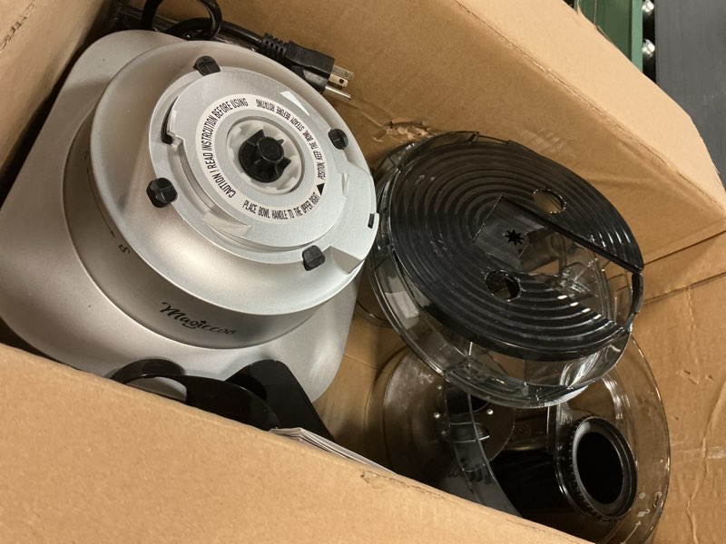 Condition photo showing Good Condition for 14-cup aluminum-diecast food-processor - xl bowl, large chute, 800w motor & silver die-cast base, slicing & shredding, chopping & mixing, for fries, cheese, meat & veggie prep, for home use