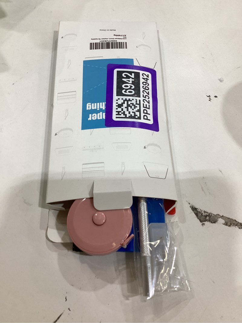 Condition photo showing As Is for Art3d Smoothing Tool Kit for Applying Peel and Stick Wallpaper, Vinyl Backsplash Tile