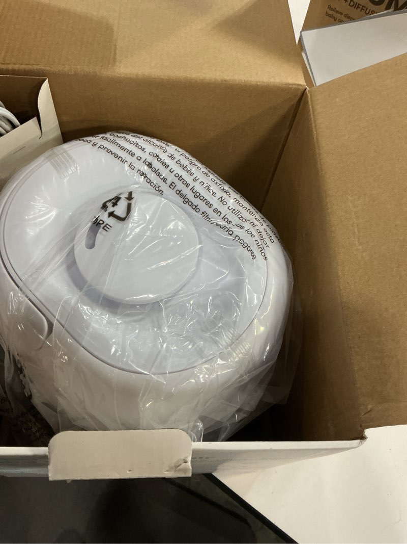 Condition photo showing Good Condition for frida baby 3-in-1 cool mist humidifier for large rooms, top fill humidifier for bedroom, allergy relief, 60 hour runtime + nightlight, auto shut-off, quiet, carry handle, essential oil diffuser