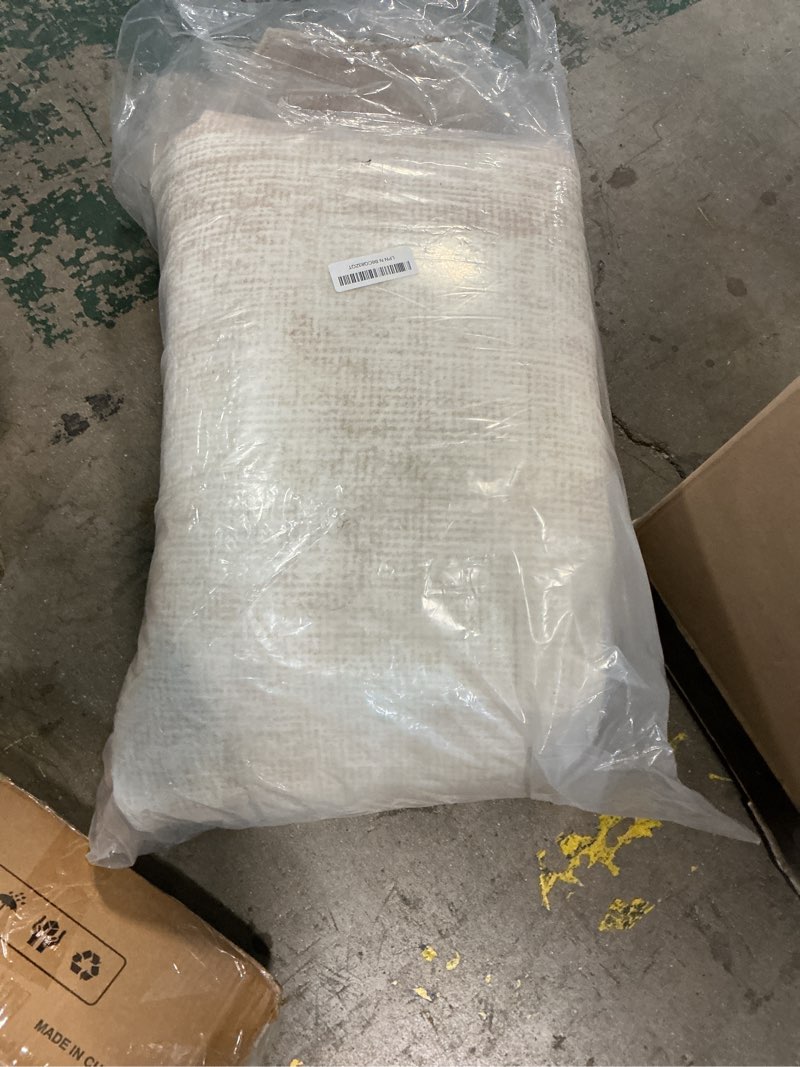 https://lotting-media.assets.bidfta.com/lotting_dd1d83e2-b672-427b-961a-7fda2a5a1efd