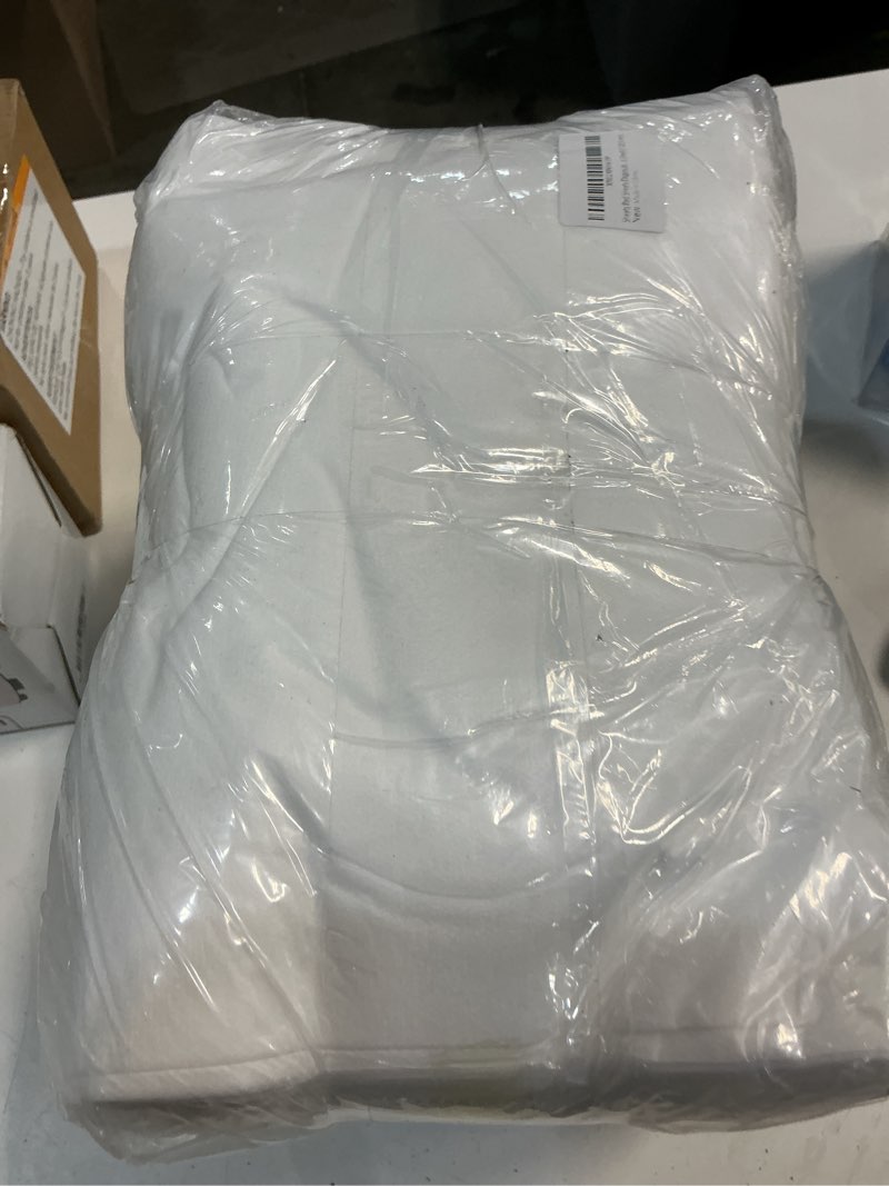 Condition photo showing Good Condition for disposable massage table sheets 31.5" x 74.9" 100pcs -massage bed cover - non-woven fabric oil-waterproof,comfortable, thick and durable, soft, latex-free, disposable waterproof sheets (white)