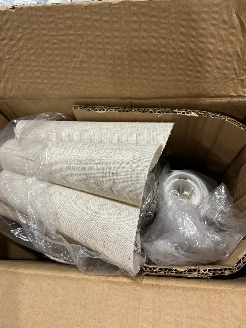 Condition photo showing Good Condition for farmhouse cute small table lamp, wood grain vintage table lamps for bedroom nightstand, cute mini bedside small table lamps for small spaces with scalloped shade for kitchen counter, bookshelf wood on/off switch