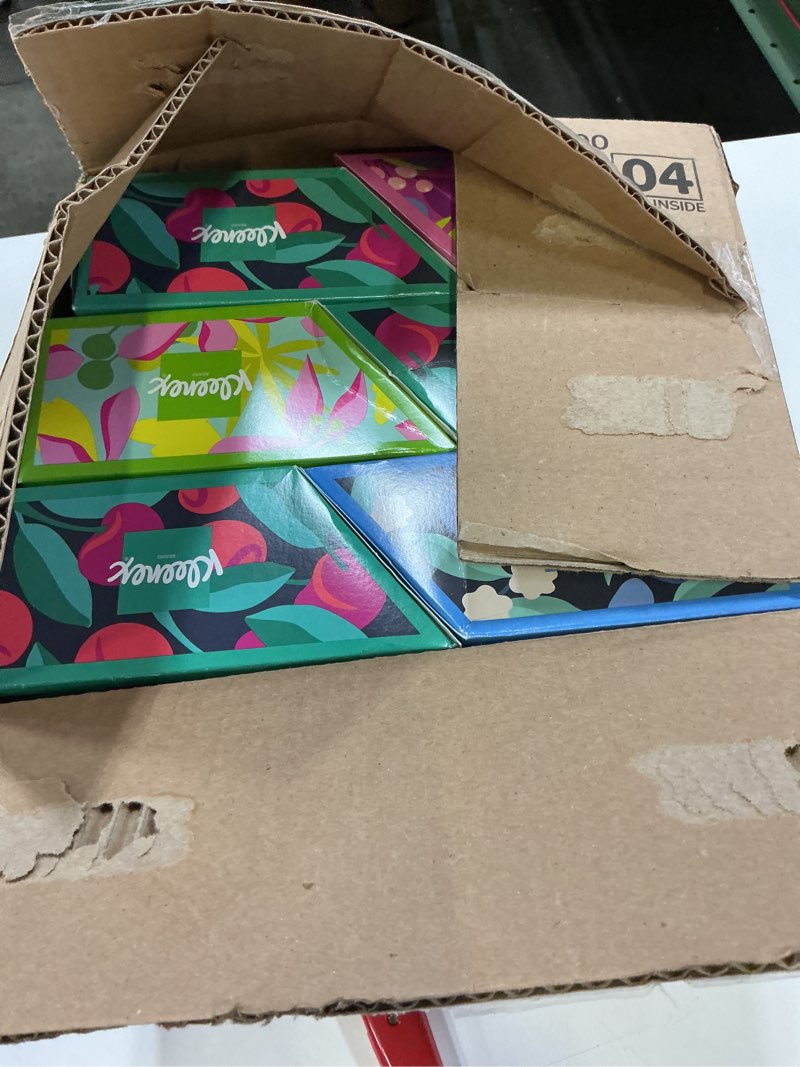 Condition photo showing New/Like New for kleenex white hand towels, 60 count (pack of 6) white 60 count (pack of 6)