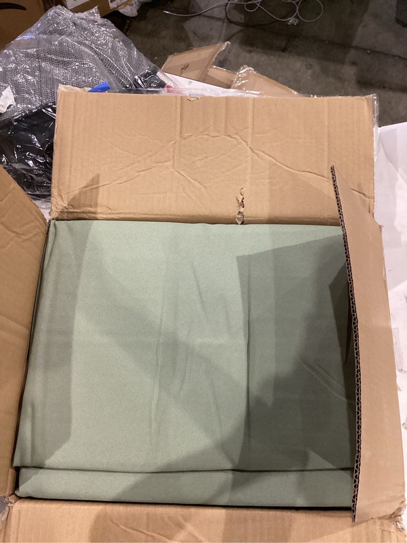 Condition photo showing Good Condition for sancua Round Tablecloth 132 Inch Diameter, 6 Pack - Circle Polyester Fabric Table Cloth for Wedding Party Reception Banquet Birthday, Washable Formal Table Cover (Fit 54-96 Inch Tables), Sage Green Sage Green 6 Pack 132 Inch Round