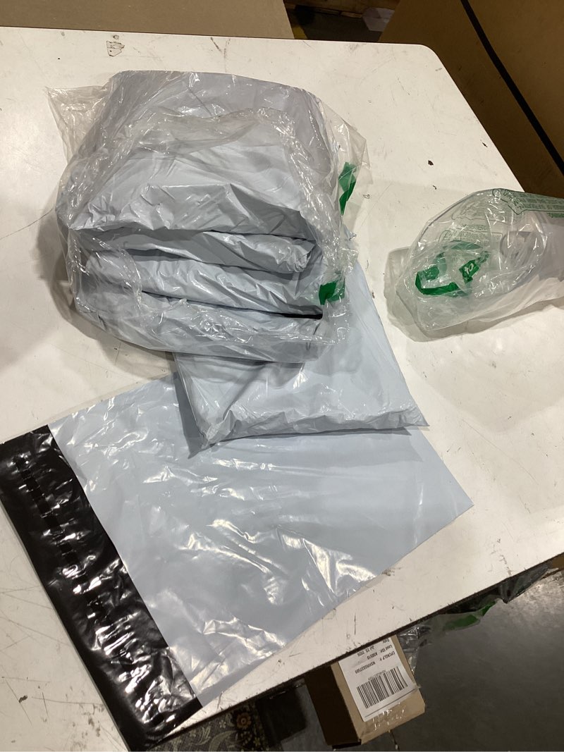 Condition photo showing Good Condition for psbm 500 pcs 2.5 mil 12 x 15.5 inch white poly mailers, self-sealing peel-off strip, waterproof, tear resistant, shipping bag for cloths, documents, books, gifts, jewelry and non-fragile items 12 inch x 15.5 inch