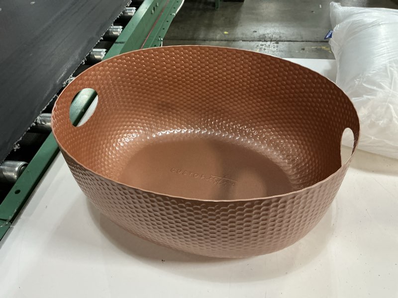 Condition photo showing Good Condition for gusto nostro large beverage tub for parties - metal tub for wine bottles,champagne,beers - high capacity ice bucket for drinks - extra large ice buckets for parties (22 qt) outdoor party drink bucket rose gold