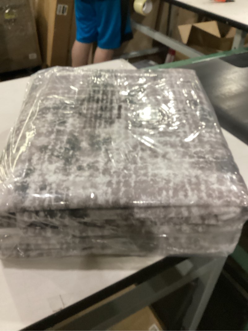 Condition photo showing New/Like New for ILANGO 8x10 Modern Area Rug for Living Room Ultra Soft Machine Washable Lightweight Kid & Pet Friendly Stain Resistant Non-Shedding Large Carpet for Bedroom Dining Room Home Office Mat Modern | Grayish Purple 8' x 10' (8'×10')