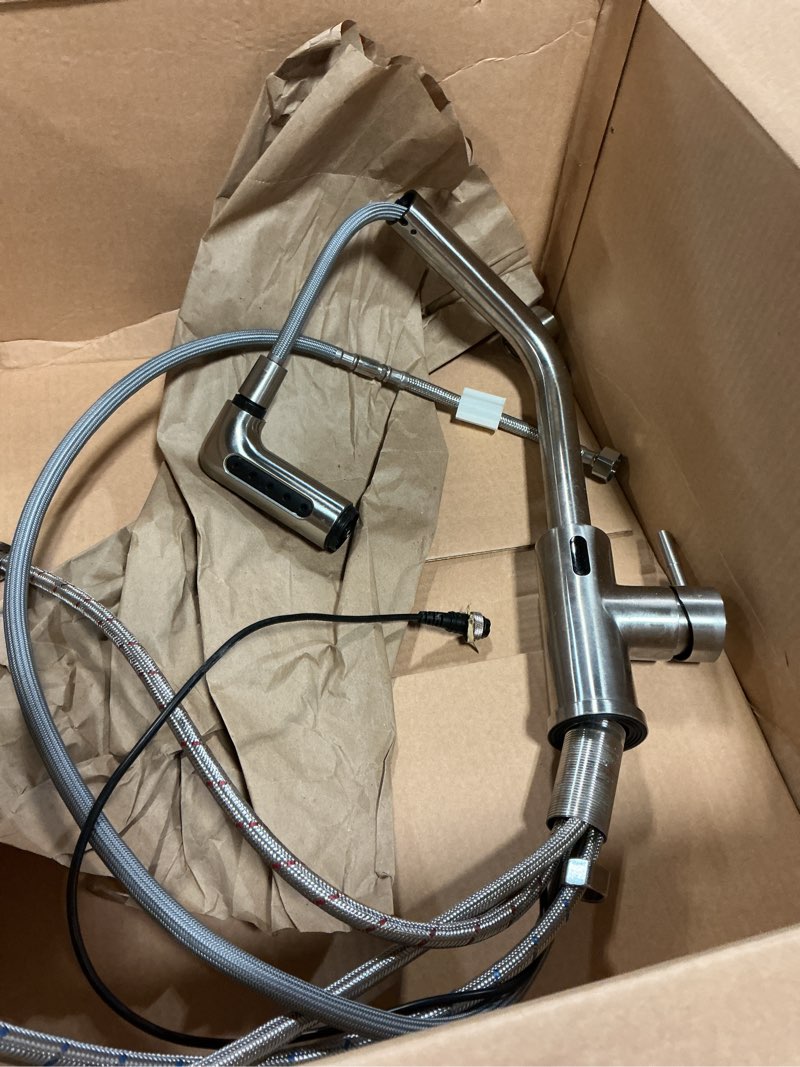 Condition photo showing As Is for F3 Hausharbor Kitchen Faucet with Pull Out Shower, Tap Kitchen