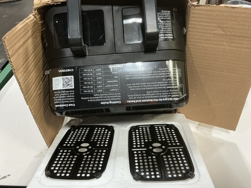 Condition photo showing Good Condition for chefman 6 quart dual basket air fryer oven with easy view windows, sync finish, hi-fry, auto shutoff, 2 independent 3qt nonstick dishwasher safe frying baskets, digital double air fryer - black 6 quart - window