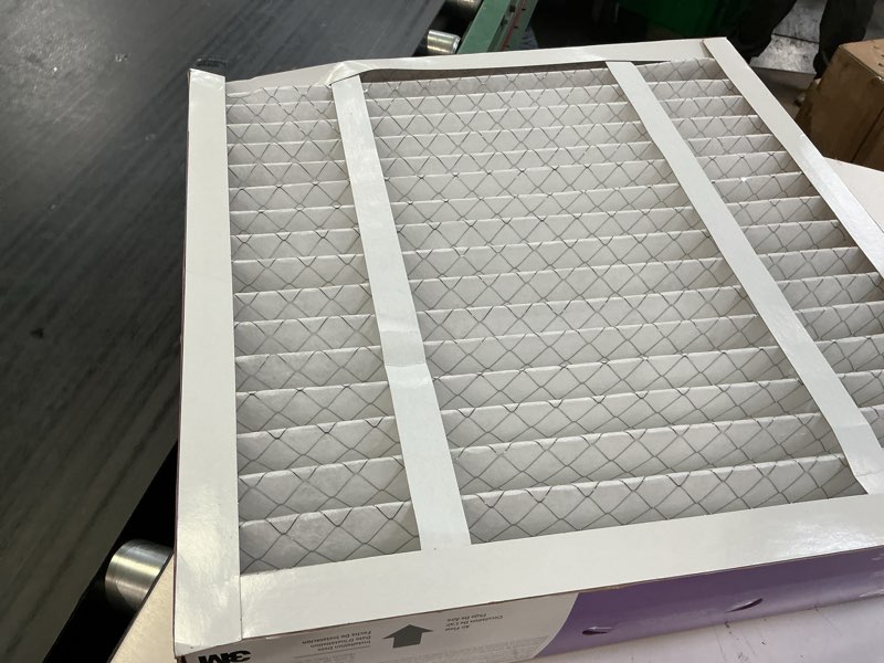 Condition photo showing Good Condition for filtrete 20 x 20 x 4 merv 12 1550 mpr allergen, bacteria and virus electrostatic pleated air filter