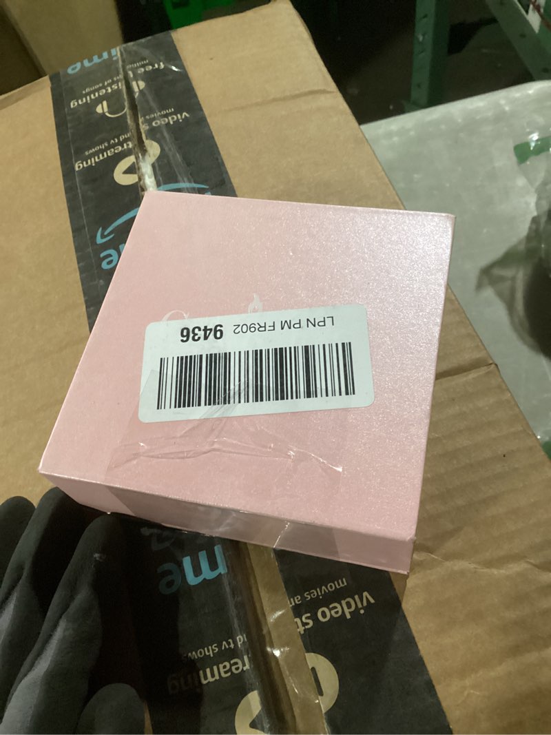 Condition photo showing Good Condition for Iaolose Grippy Seamless Covers, Sticky Adhesive Silicone Nipple Pasties, Reusable Pasty Nipple Cover