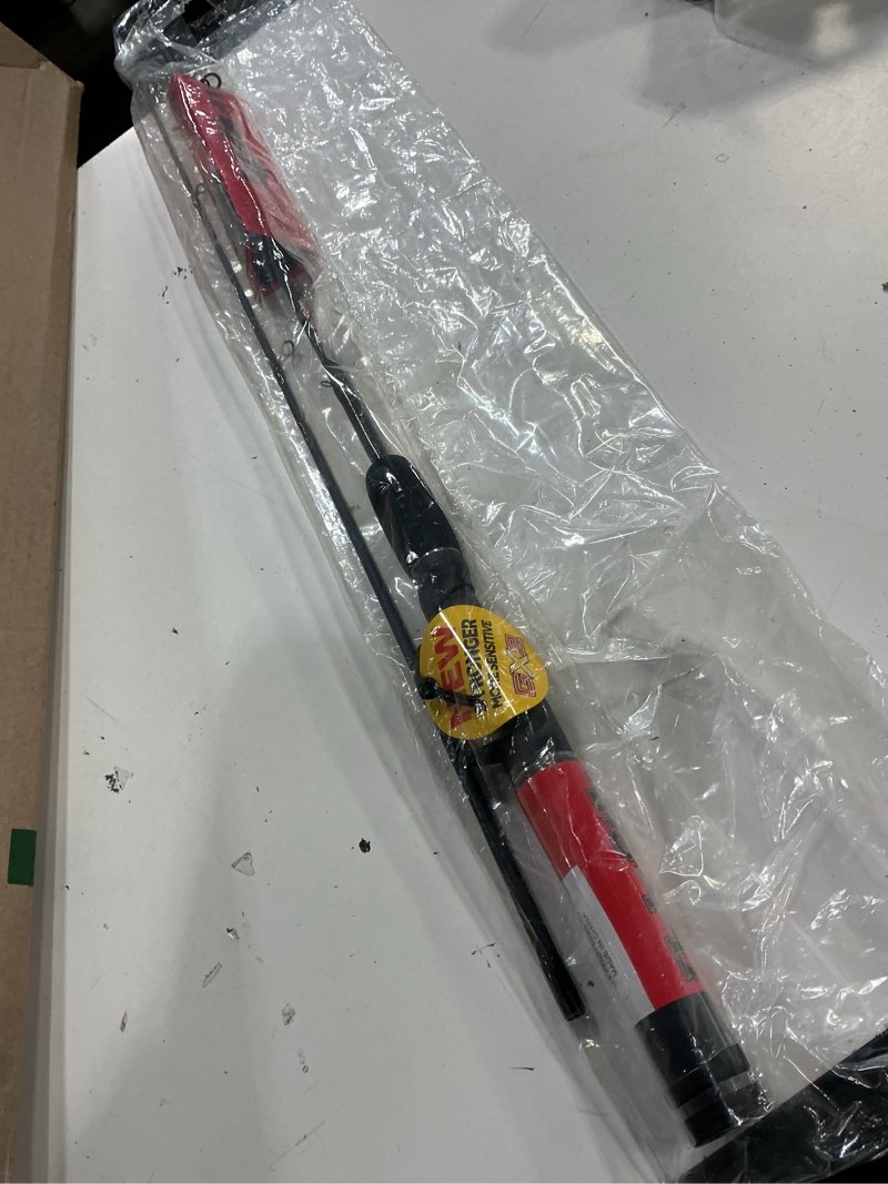 Condition photo showing New/Like New for ugly stik gx2 casting fishing rod new model 5'6" - medium - 2pc