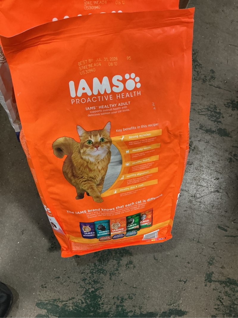 Condition photo showing New/Like New for (best by:jul/a31/2026)iams proactive health dry cat food, healthy cat food dry recipe for adults, salmon, 7 lb. bag salmon 7 pound (pack of 1)