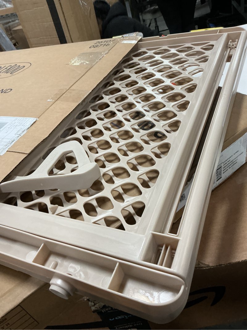 Condition photo showing Good Condition for Toddleroo by North States - Supergate Ergo Baby Gate: Plastic Baby Gate for Stairs & Doorways - Adju