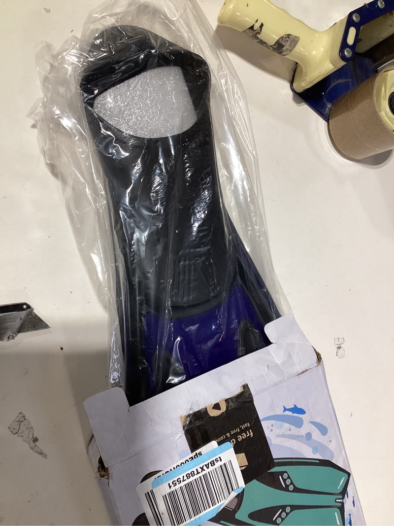 Condition photo showing Good Condition for greatever snorkel fins with full foot pocket durable long diving fins professional snorkel gear for snorkeling diving freediving adults men women blue medium-large