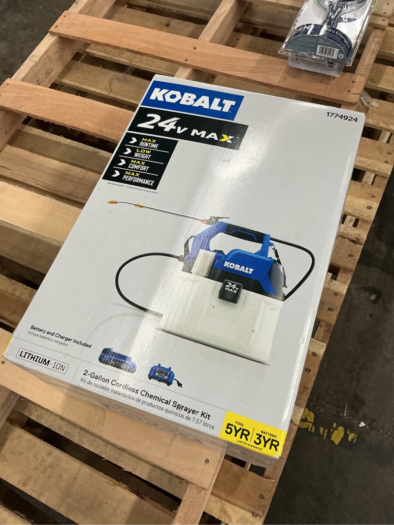 Condition photo showing Good Condition for kobalt 2.11-gallon plastic pump sprayer