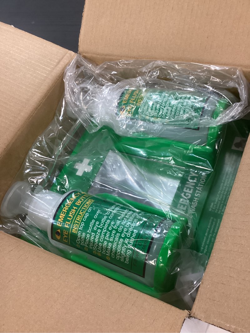 Condition photo showing Good Condition for Yzzwer Portable Eyewash Station OSHA-Approved - Wall-Mounted Emergency Eye Wash Flush Bottles Kit 16oz Without Eyewash Solution 2Pcs 2 Pcs