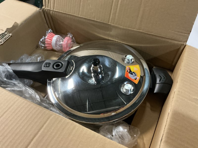 Condition photo showing Good Condition for stainless steel pressure cooker, 6.3 quart induction compatible pressure cooker with pressure indicator safeguard devices,compatible with gas & induction cooker 6.3 quarts