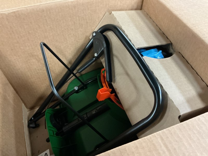 Condition photo showing Good Condition for scotts turf builder edgeguard mini broadcast spreader - spreads grass seed, fertilizer and salt - holds up to 5,000 sq. ft. of scotts grass seed or fertilizer products