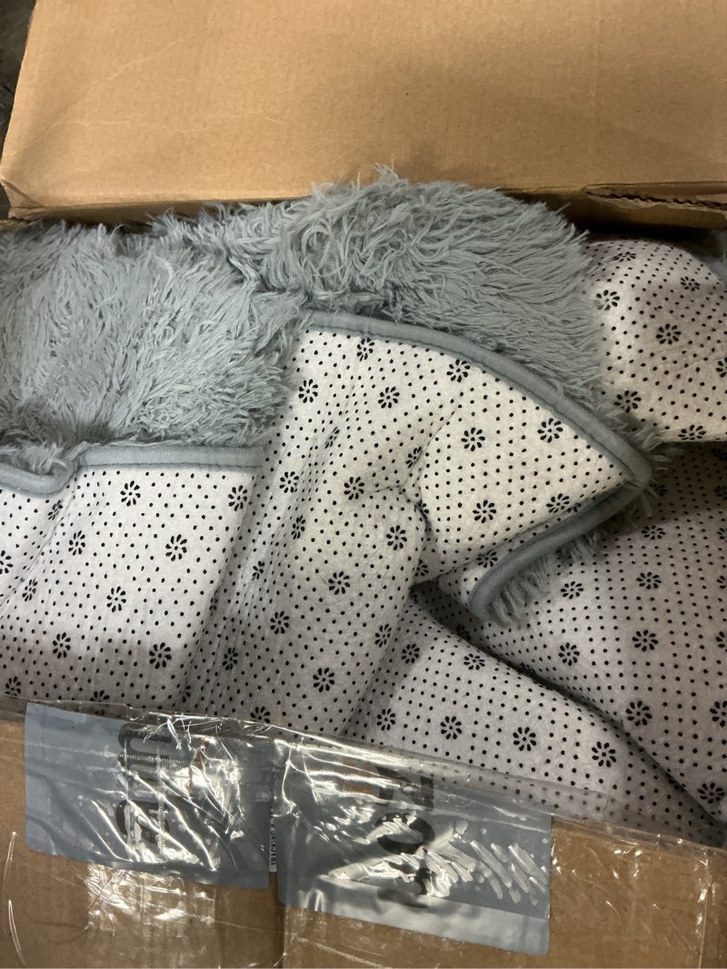 Condition photo showing As Is for OLANLY Area Rugs for Living Room Bedroom, Machine Washable 7x5.9 ft Soft Fluffy Shaggy Bedside Rug, Indoor Floor Carpet for Kids Girls and Boys, Dorms, Nursery Rooms, Home Decor Aesthetic, Grey 4x5.9 ft Grey