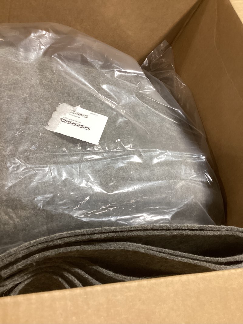 Condition photo showing Good Condition for Extra Large Area Rug Liner, 8 x10 Foot Thick Felt Pad for All Floors, Keeps Rugs Softly and Securely in Place