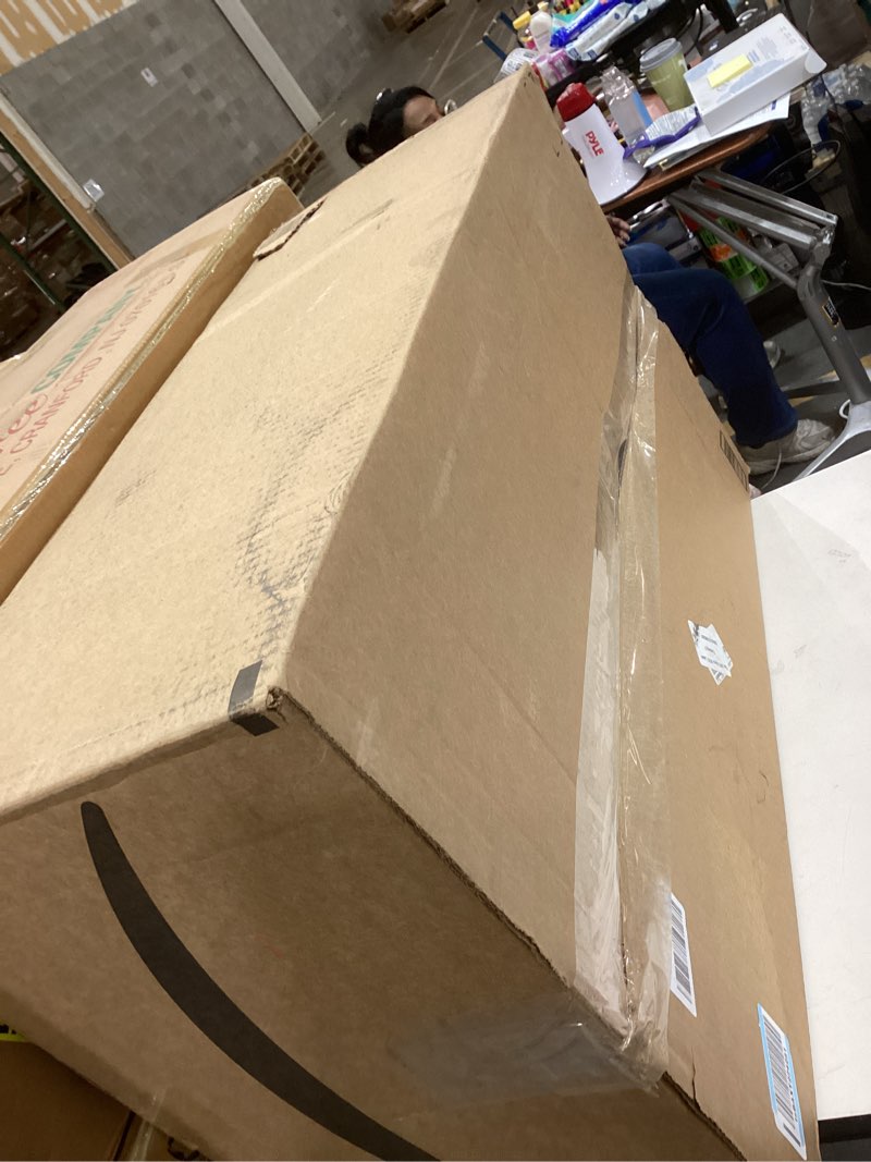 Condition photo showing As Is for SwissGear Sion Softside Expandable Luggage – Medium Checked Suitcase with 360 Degree Wheels & Retractable Handle – 25 Inch, Perfect for 1-7 Night Trips – Dark Gray Checked-Medium 25-Inch Dark Grey