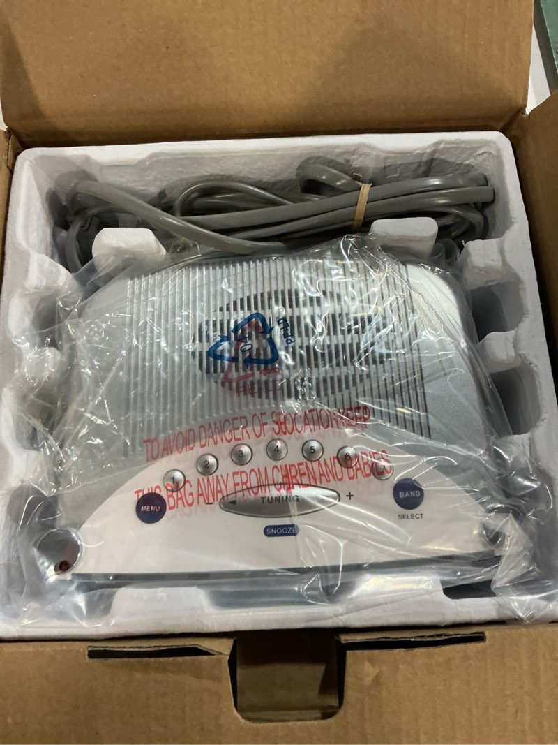 Condition photo showing New/Like New for sangean rcr-22 am/fm tuning clock radio (white) (renewed)
