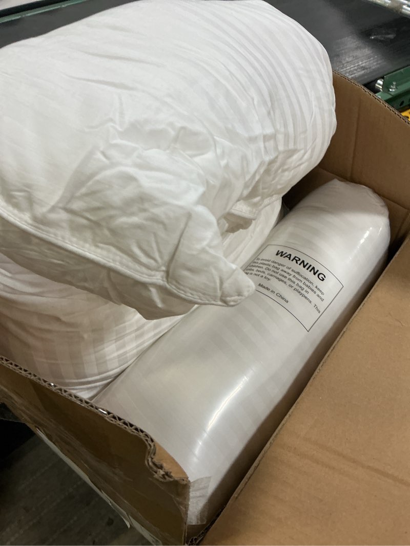 Condition photo showing Good Condition for Beckham Hotel Collection Bed Pillows Standard/Queen Size Set of 2 - Original Soft Down Alternative Pillow for Sleeping - Soft Support for Back, Stomach or Side Sleepers Queen / Standard White