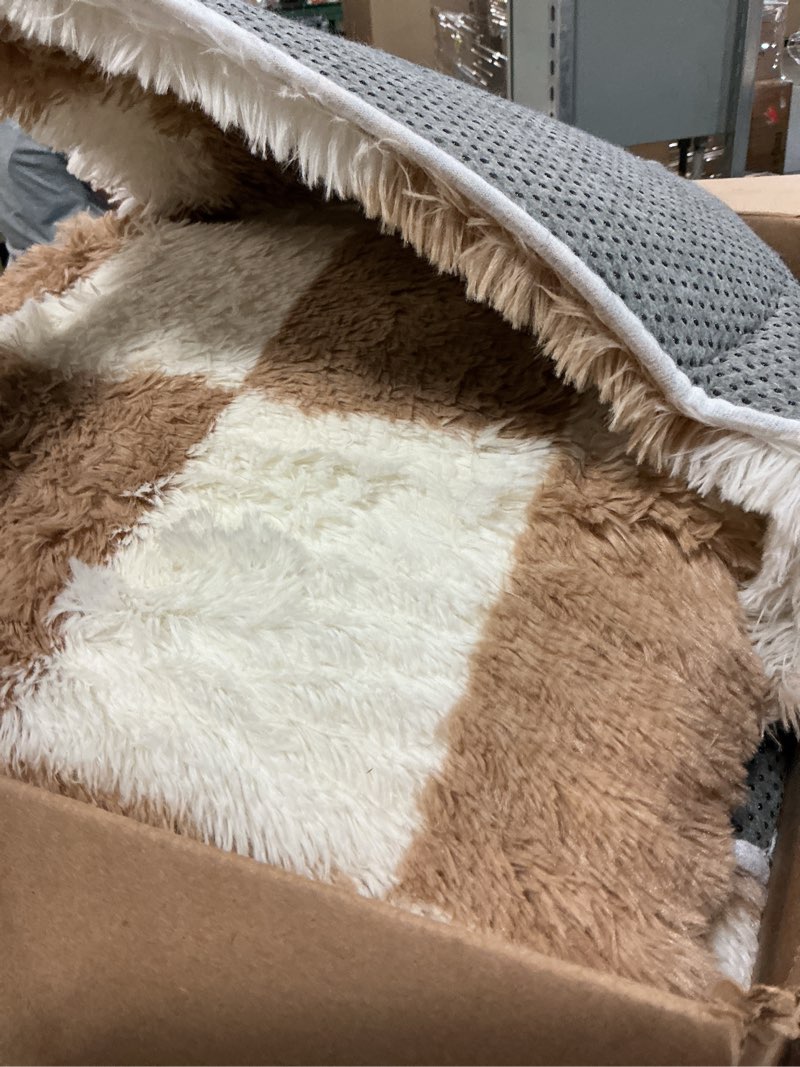 Condition photo showing As Is for genimo checkered rug 5x7 area rugs for kids bedroom soft shag rug fluffy fuzzy carpet plush rugs for living room nursery playroom dorm modern home decor aesthetic, beige and white checkered-beige white 5' x 7' (rectangular)