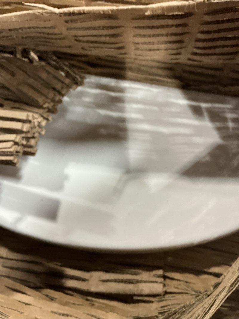 Condition photo showing New/Like New for American Standard 735158-400.020 Studio Replacement Toilet Tank Lid, White