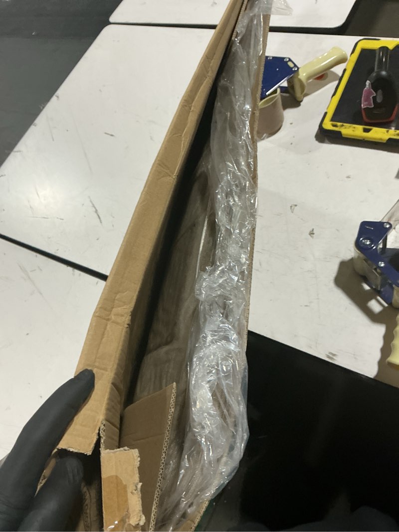 Condition photo showing Good Condition for fh group car floor mat 4 piece set driver's seat with heel pad deluxe front 66 x 43 cm rear 32 x 43 cm beige