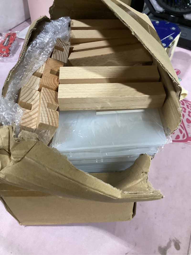 Condition photo showing New/Like New for vinsot 24 pack 4 x 6 inches clear acrylic sign with wood base t shape sign holder vertical blank stands desktop display plastic menu frame double sided flyer stand for wedding restaurant party decor 4 x 6 inches clear 24
