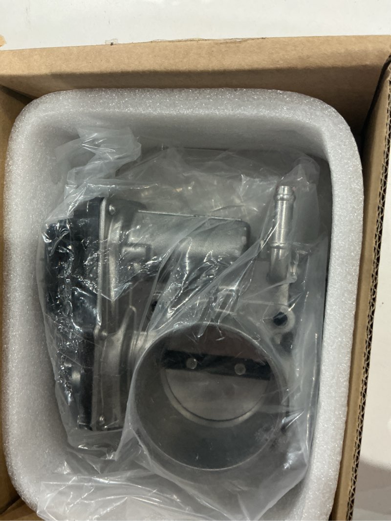 Condition photo showing Good Condition for dorman 977-202 fuel injection throttle body compatible with select toyota models