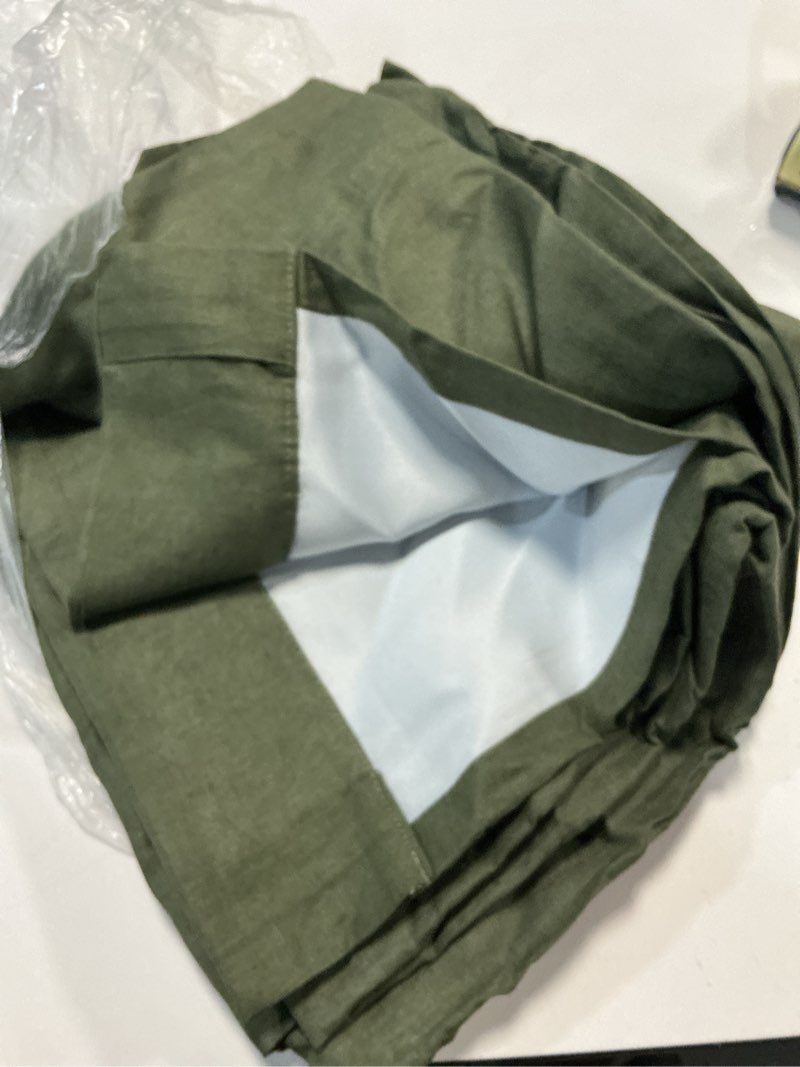 Condition photo showing Good Condition for european linen room darkening curtain, 48x108, hunter green