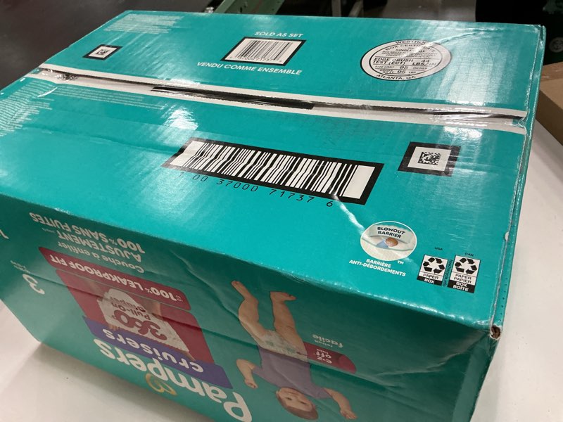 Condition photo showing New/Like New for pampers cruisers 360 diapers - size 3 - 136ct