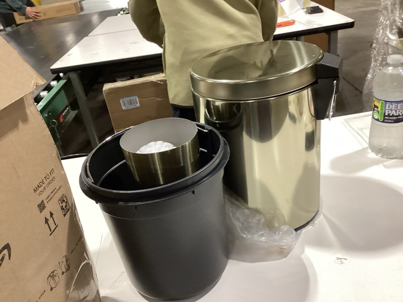 Condition photo showing Good Condition for similr o stylish brushed gold trash can with soft close lid – 3 liters (0.8 gallon) - compact metal waste bin for bathroom, office, or bedroom - elegant pedal trash bin with removable inner bucket