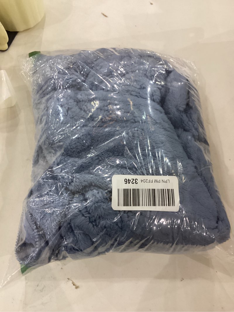 Condition photo showing New/Like New for Dokotoo Winter Fleece Jacket for Women 2025 Zipper Stand Collar Casual Coats with Pockets Medium Dusk Blue