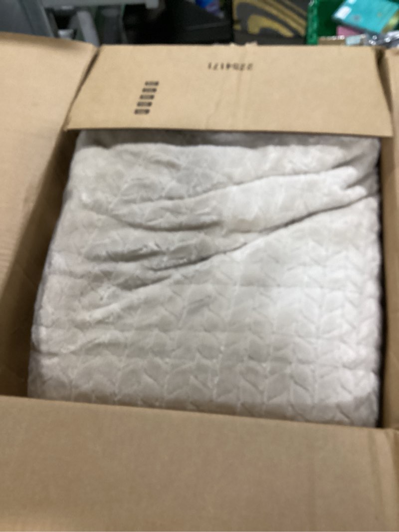Condition photo showing Good Condition for Electric Blanket Queen 84"x90" Heated Blanket Queen Size Dual Control Wheat Pattern Ultra-Soft Flannel & Thick Sherpa with 5 Heat Settings & 10H Auto Off, FCC/ETL Certified, Machine Washable, Beige 02-beige 84"x90"Queen