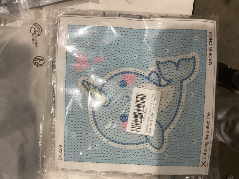 Condition photo showing Good Condition for DIYGEMDOT 6 Pack Diamond Art Kits for Kids, Cute Animals Diamond Painting for Beginners, DIY 5D Gem Art for Girls & Boys Ages 6-8-10-12, Children's Christmas Gifts (6x6 inches) Y004