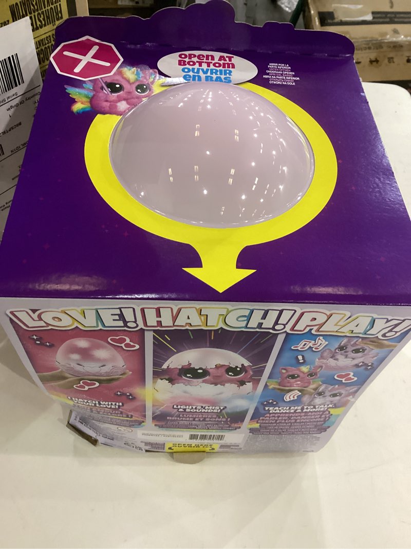 Hatchimals Alive, Mystery Hatch Pufficorn, Surprise Interactive Toy & Egg with Mist, Lights & Sounds