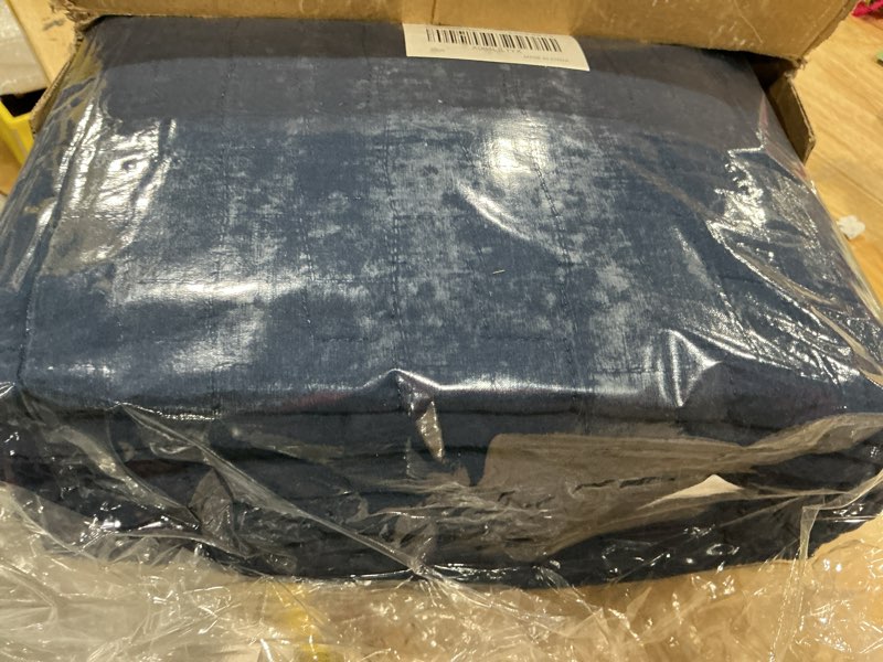 Condition photo showing New/Like New for palassio navy blue 100% cotton quilt queen size bedding sets with 2 pillow shams, textured lightweight soft bedspread shabby chic coverlet, quilted comforter bed cover for all season, 3 pieces block-navy blue queen(90"x96"?
