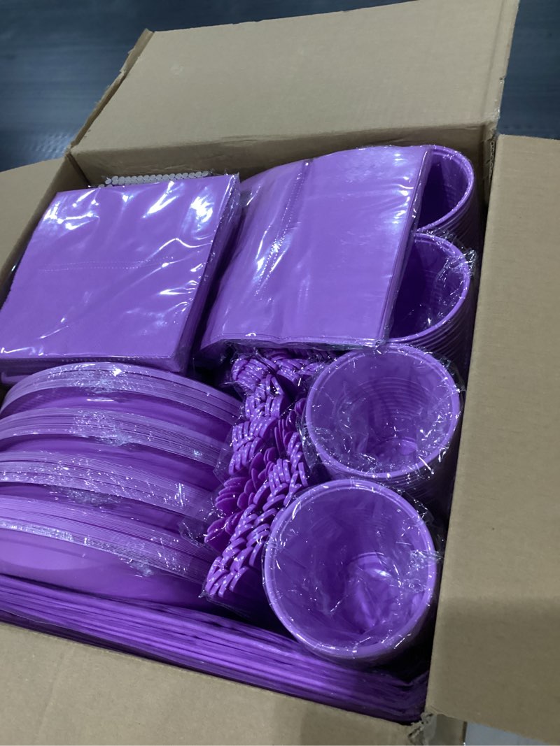 Disposable Plastic Dinnerware Set-968PCS Plastic Plates Set Includes 120 Of Each Dinner ? Dessert Pl