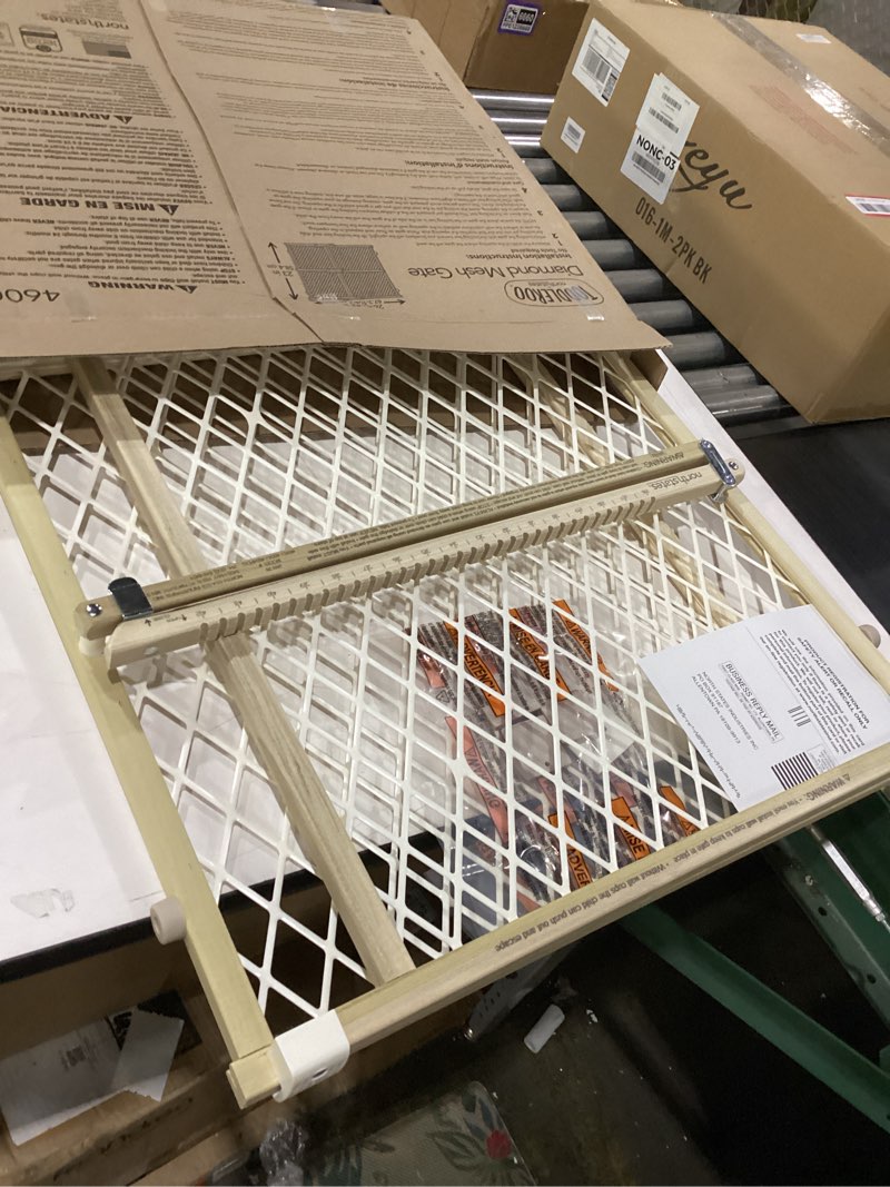 Condition photo showing New/Like New for Toddleroo by North States - Diamond Mesh Wooden Baby Gate: Pressure Mounted Baby Gate for Doorways - Adjustable 26.5 to 42 Inches Wide - 23 Inches Tall