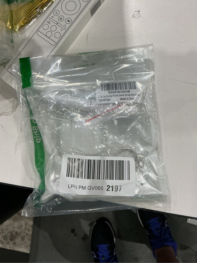 Condition photo showing New/Like New for aircawin for jbl tune flex case clear glitter,cute sparkle bling for jbl tune flex case cover 2024,soft tpu cover for jbl earbuds accessories with carabiner&cleaning pen for women girls-glitter jbl tune flex clear glitter
