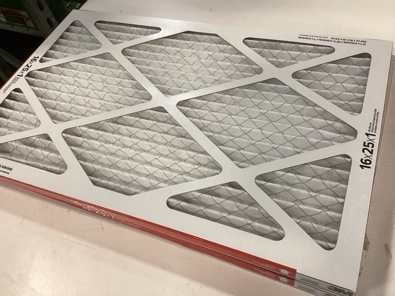 Condition photo showing Good Condition for Filtrete 2-Pack Micro Allergen Extra Reduction Electrostatic Pleated Air Filters (Common: 16-in x 25-in x 1-in; Actual: 15.7-in x 24.7-in x 1-in)