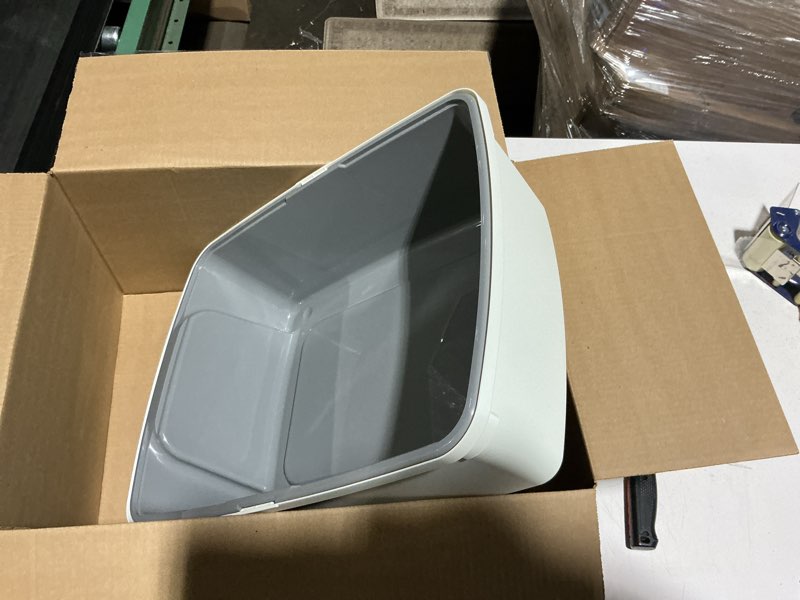 Condition photo showing Good Condition for amazon basics large cat litter box with high sides, open top, includes scoop, 19 x 15 x 11.75 inches, grey/beige grey/beige open top